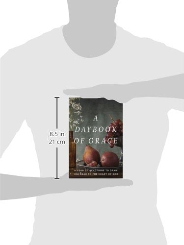 A Daybook of Grace: A Year of Devotions to Draw You Near to the Heart of God,Used