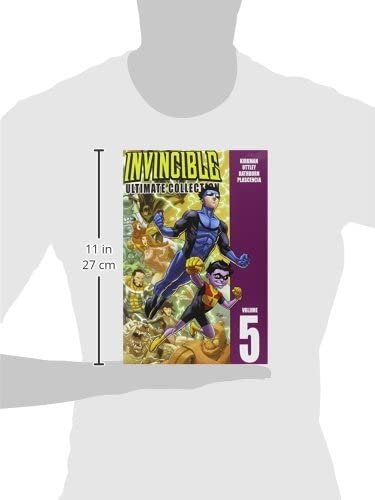 Invincible: The Ultimate Collection Volume 5 (Invincible Ultimate Collection, 5),Used