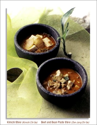 Korean Cuisine (English and Mandarin Chinese Edition),Used