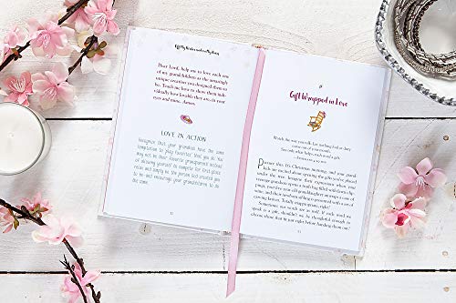 Off My Rocker and on My Knees: 52 Devotions for Devoted Grandmas,Used