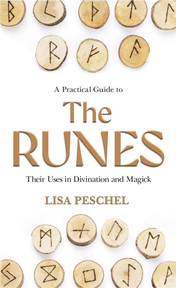 A Practical Guide to the Runes: Their Uses in Divination and Magick (Llewellyn's New Age),New