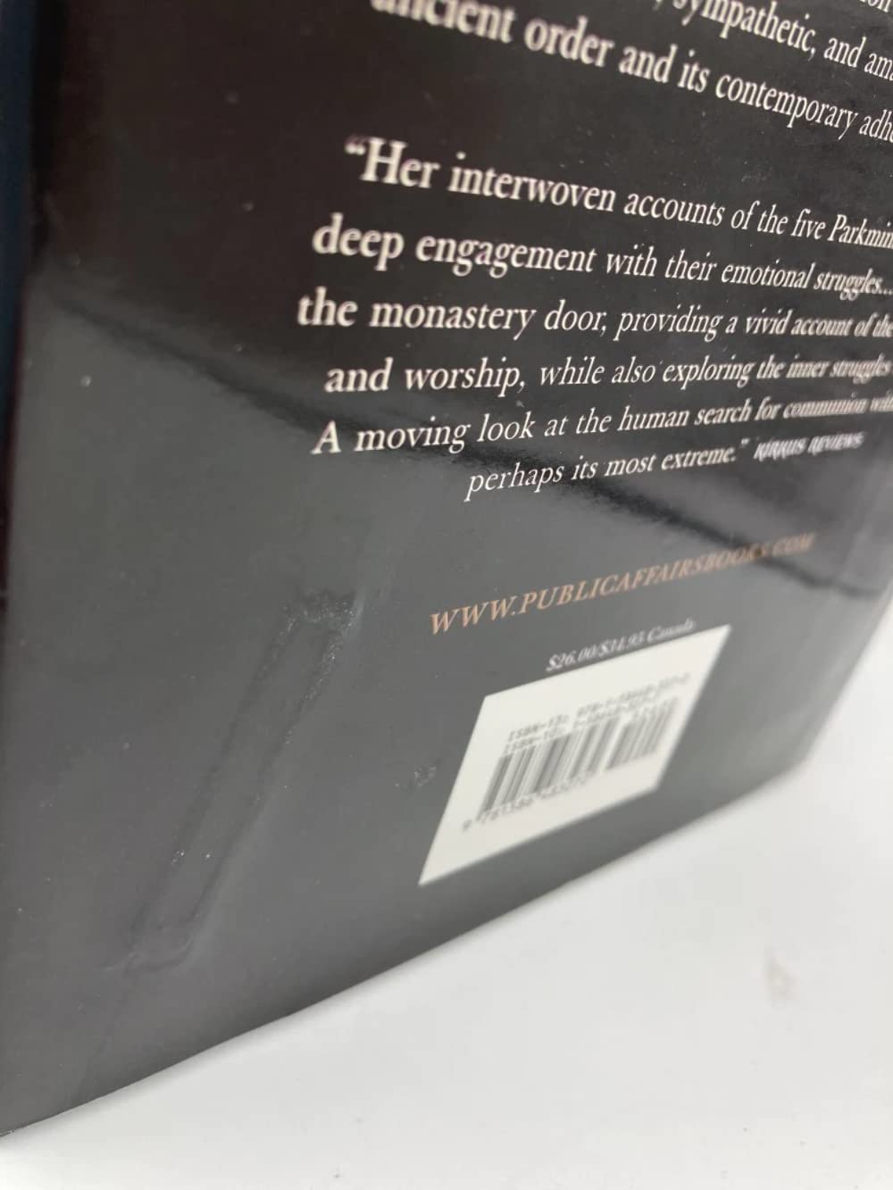 An Infinity of Little Hours: Five Young Men and Their Trial of Faith in the Western World's Most Austere Monastic Order,New