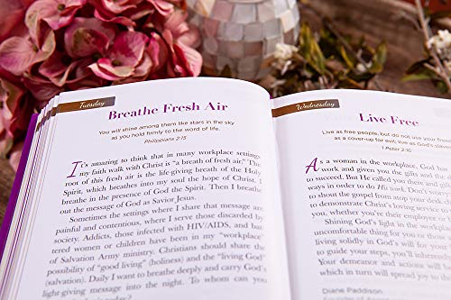 Be Refreshed: A Year of Devotions for Women in the Workplace,Used
