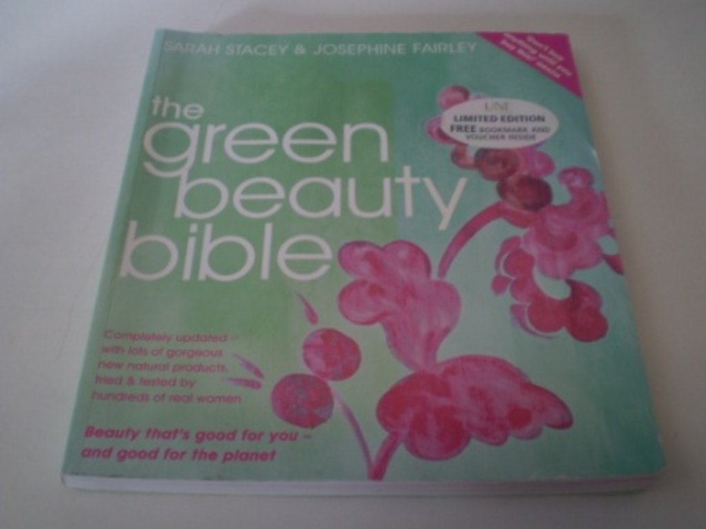 The Green Beauty Bible,Used