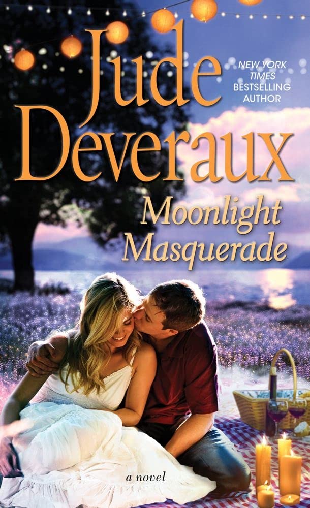 Moonlight Masquerade (Moonlight Trilogy, Book 3),Used