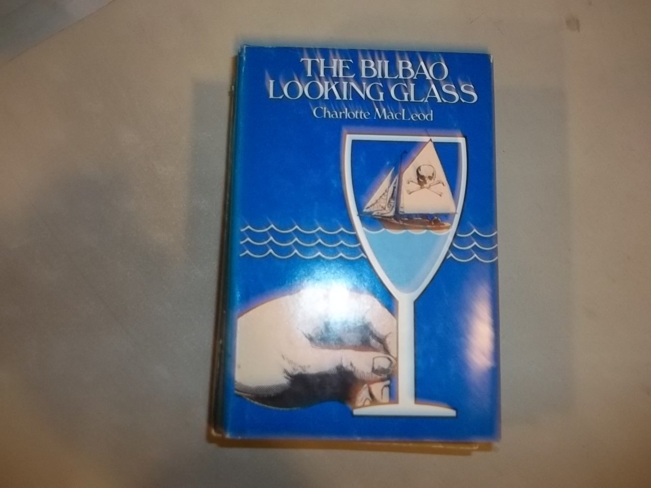 The Bilbao Looking Glass,New