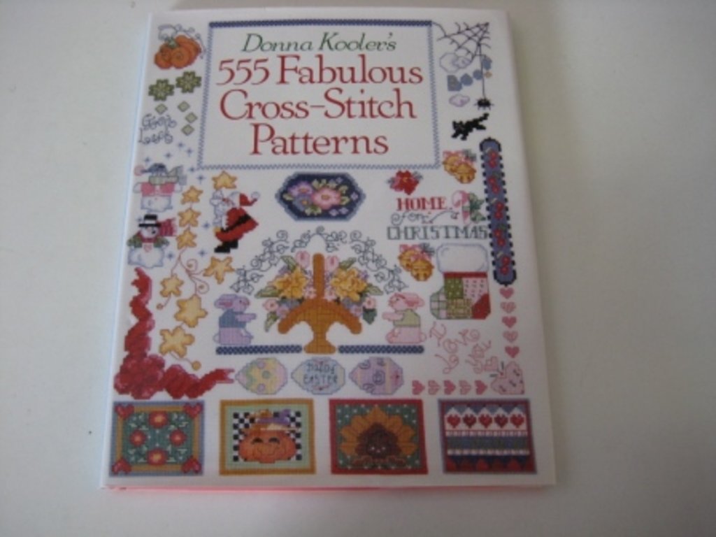 Donna Kooler's 555 Fabulous CrossStitch Patterns,Used