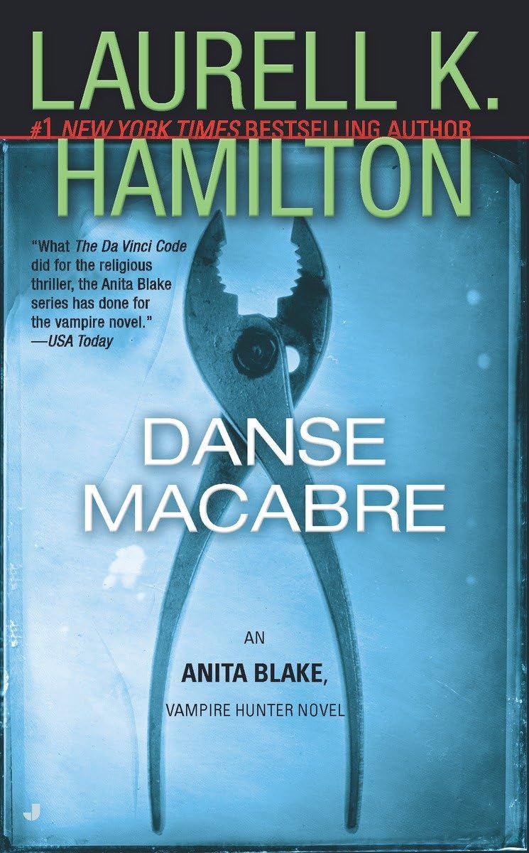 Danse Macabre (Anita Blake, Vampire Hunter, Book 14),Used
