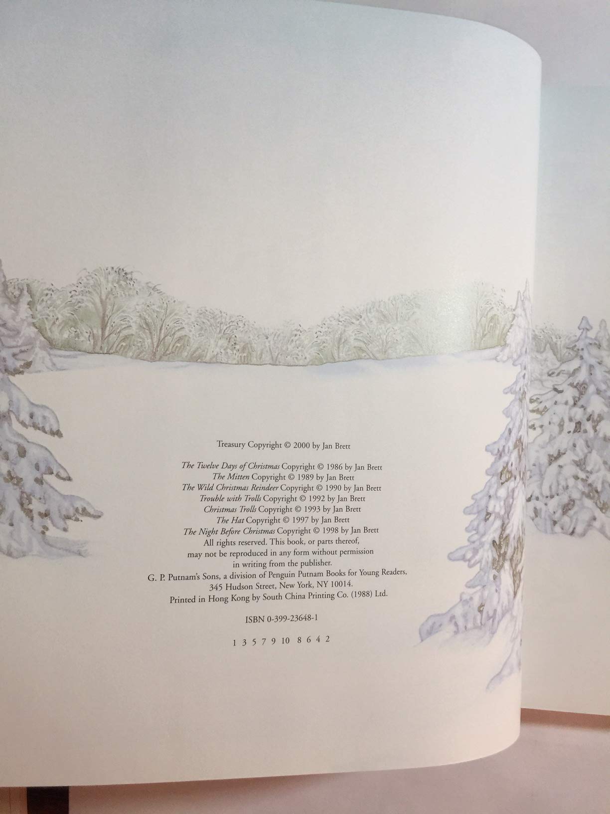 Jan Brett's Christmas Treasury,New