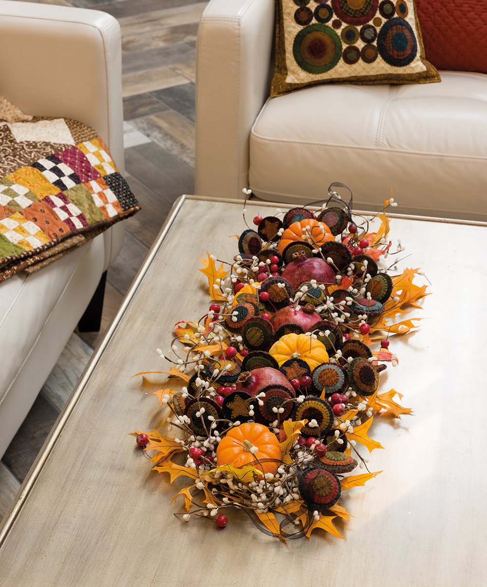 Simple Harvest: A Bounty of Scrappy Quilts and More,Used