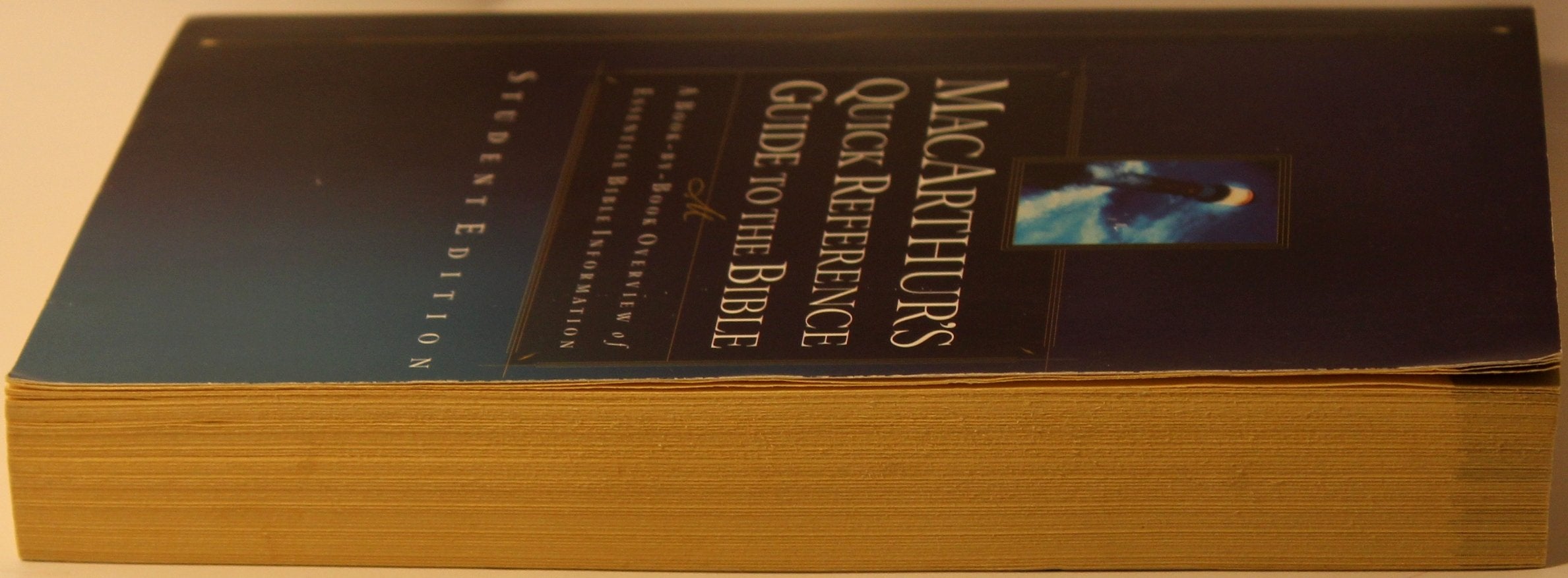 Macarthur's Quick Reference Guide To The Bible,Used