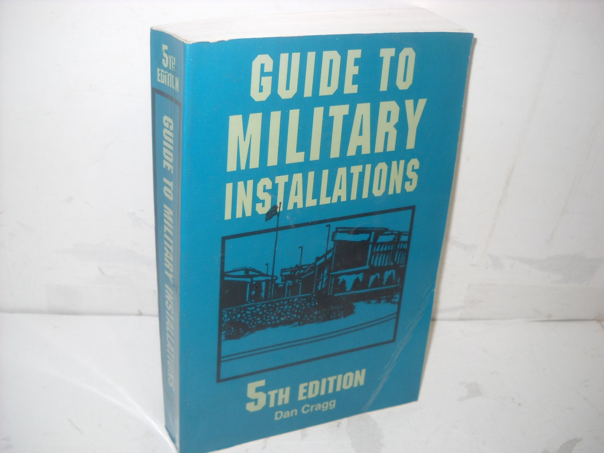 Guide to Military Installations: 5th Edition,Used