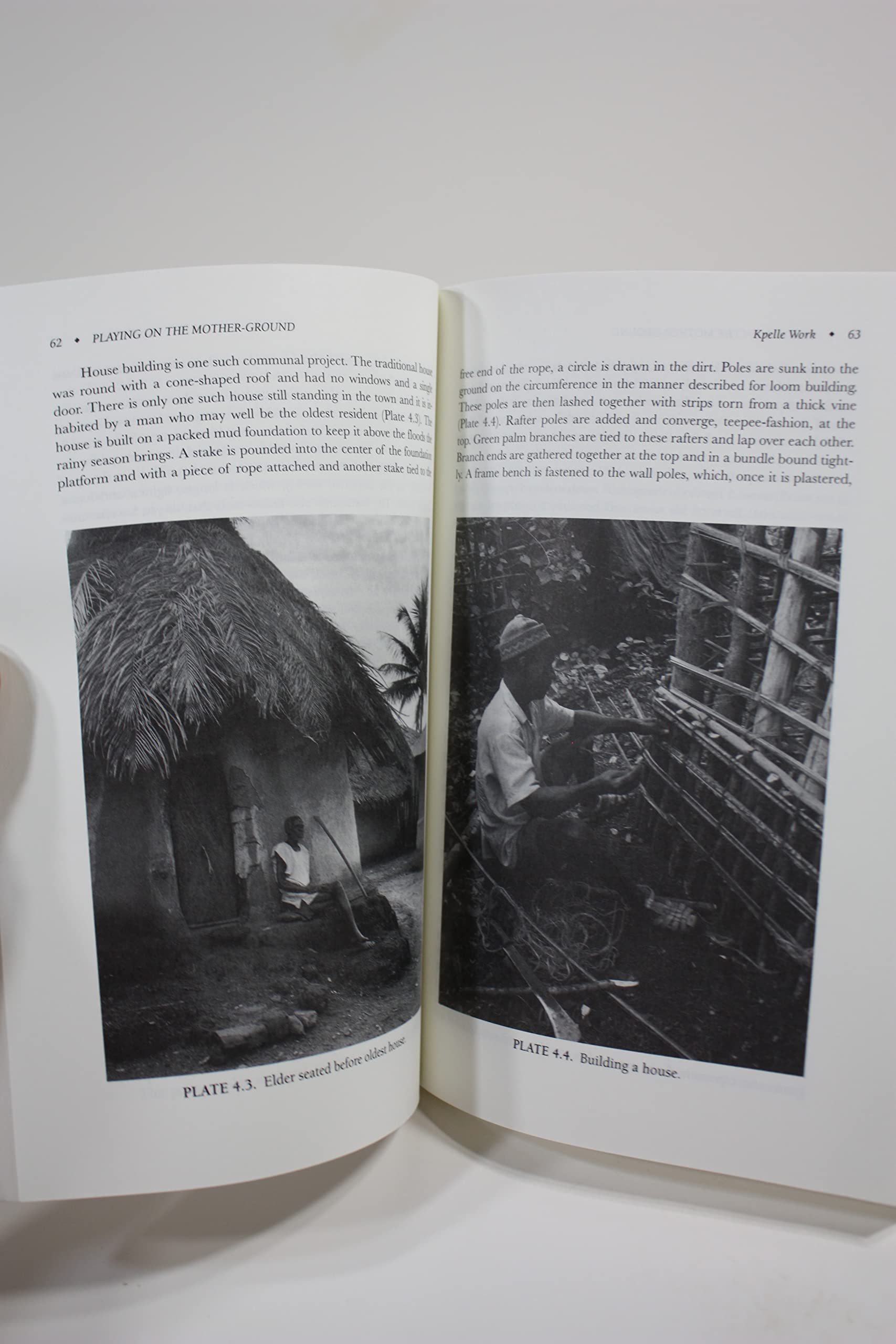Playing on the MotherGround: Cultural Routines for Children's Development (Culture and Human Development),Used