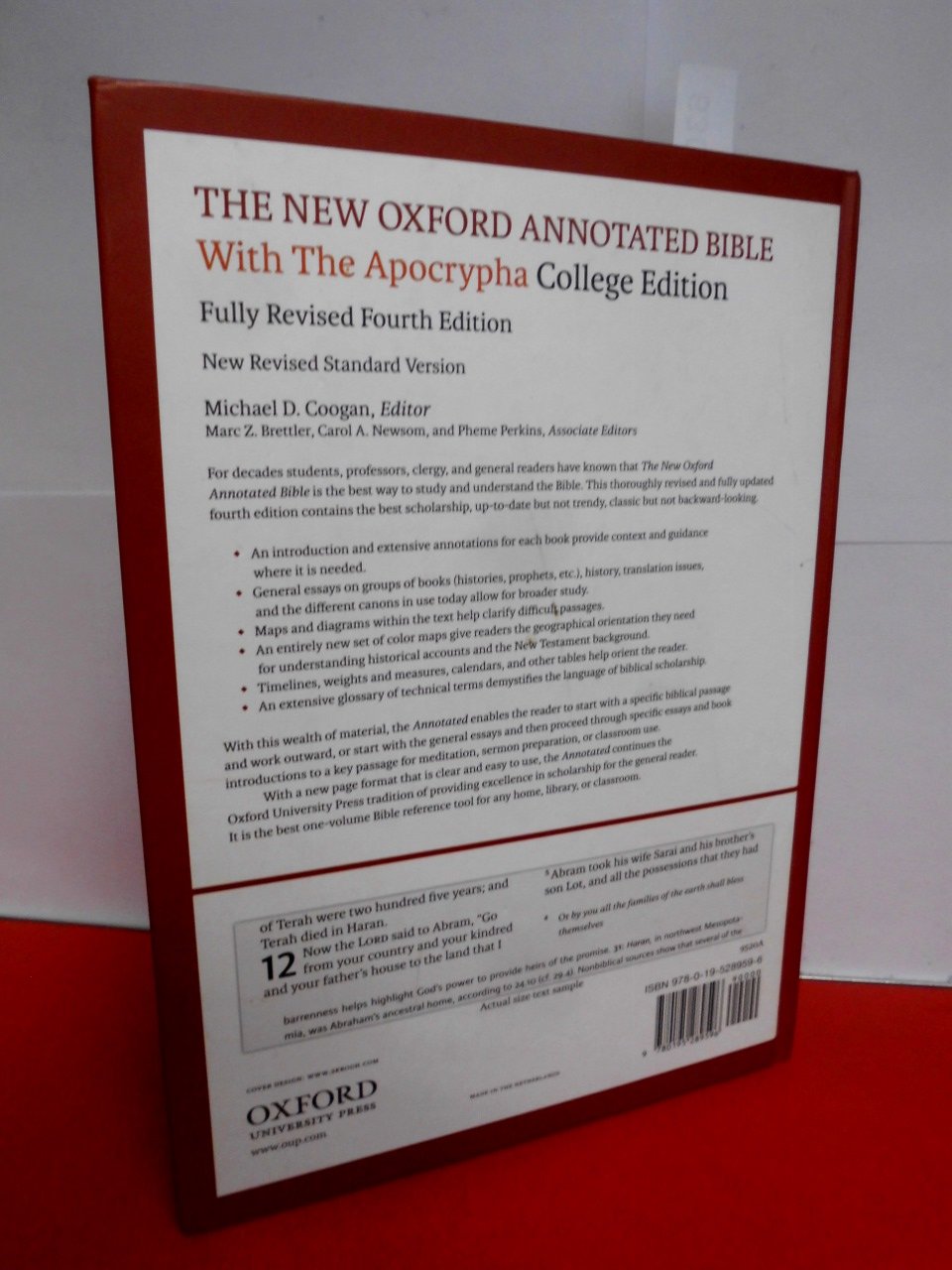 The New Oxford Annotated Bible With Apocrypha: New Revised Standard Version, Ecumenical Study Bible,New