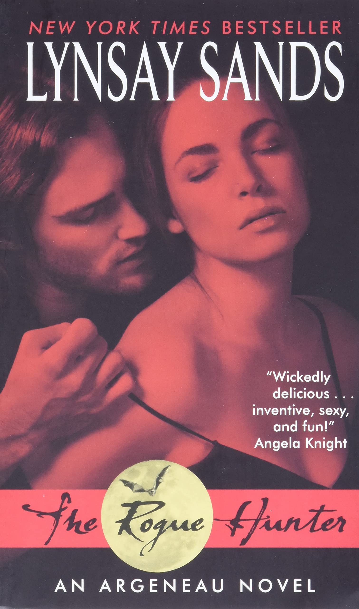 The Rogue Hunter (Argeneau Vampires, Book 10),Used