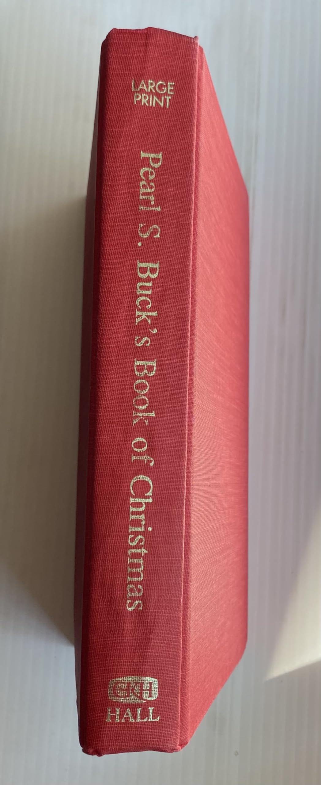 Pearl S. Buck's Book of Christmas (G K Hall Large Print Book Series),Used