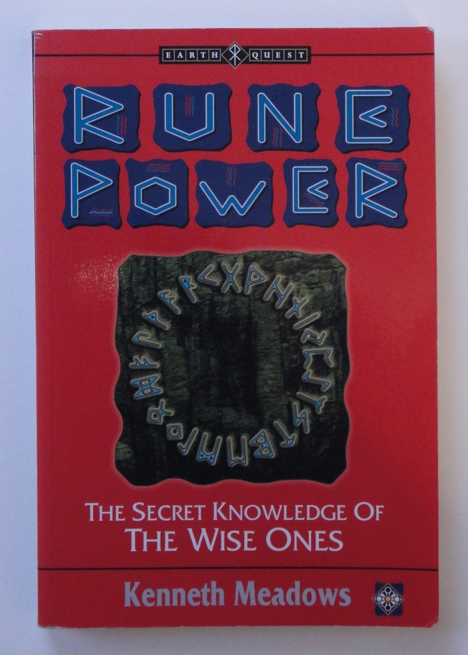 Rune Power: The Secret Knowledge of the Wise Ones (Earth Quest),Used