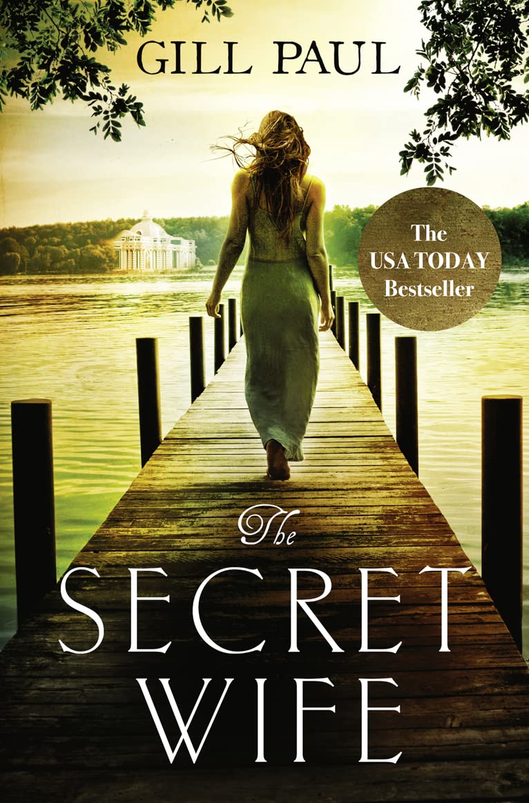 The Secret Wife: A captivating story of romance, passion and mystery,Used
