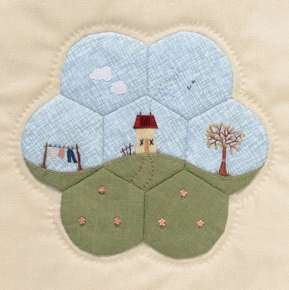 Small Wonders: Tiny Treasures to Fuse, Embroider, and Enjoy,Used