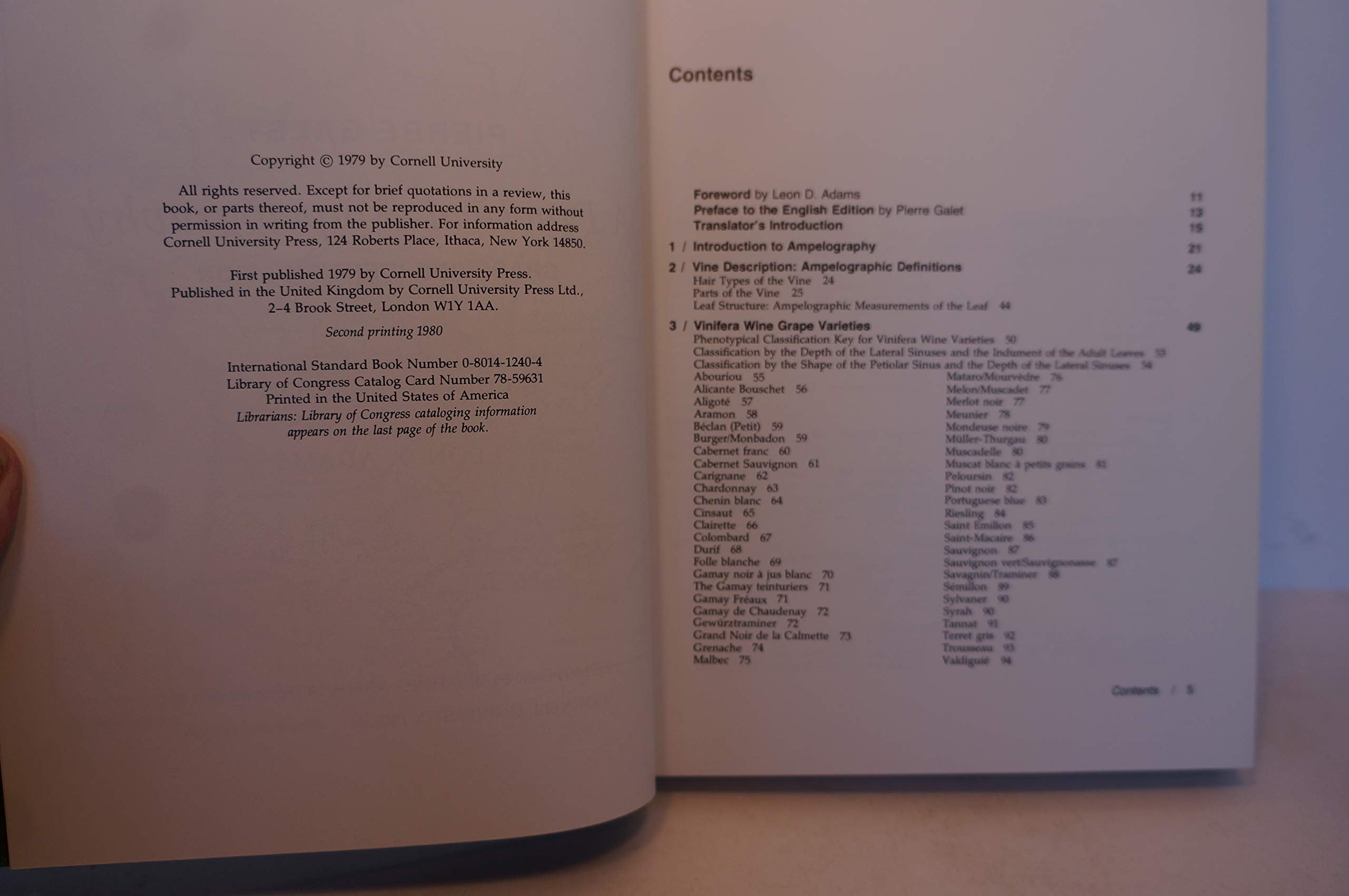 A Practical Ampelography: Grapevine Identification (Comstock Bk),Used