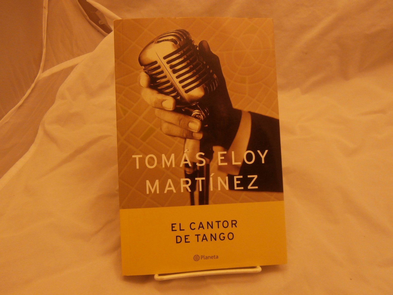 El Cantor De Tango / The Tango Singer (Spanish Edition),Used