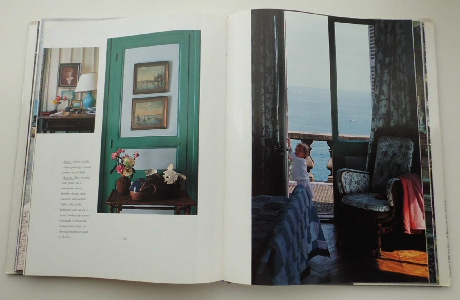 Family Houses by the Sea,Used