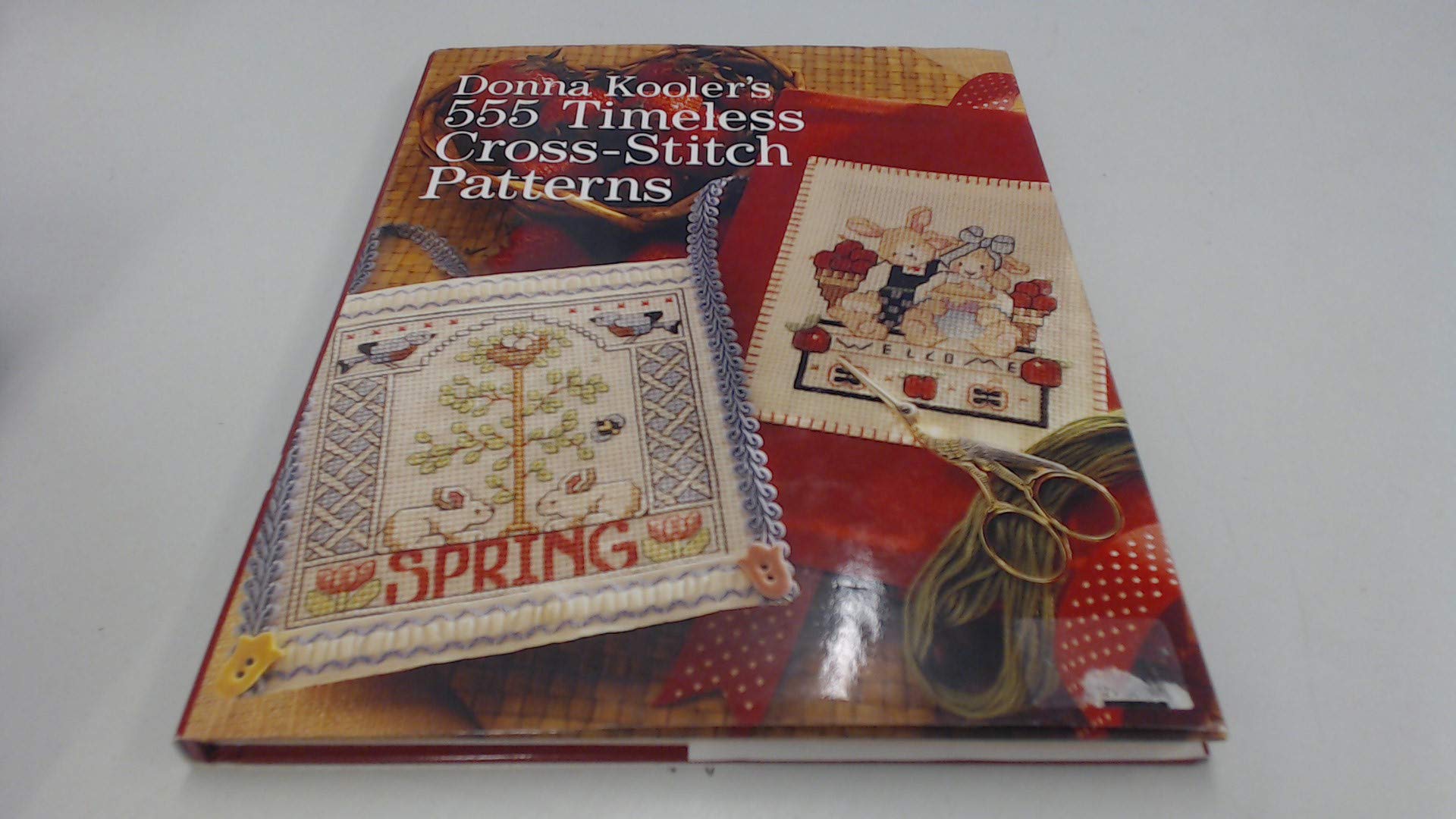 Donna Kooler's 555 Timeless CrossStitch Patterns,Used