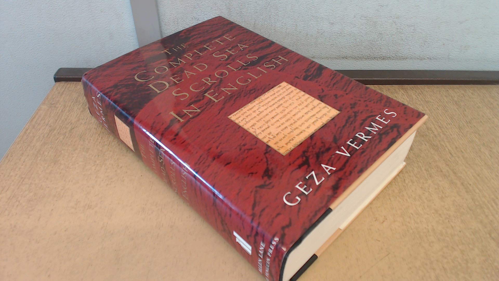 The Complete Dead Sea Scrolls in English,Used