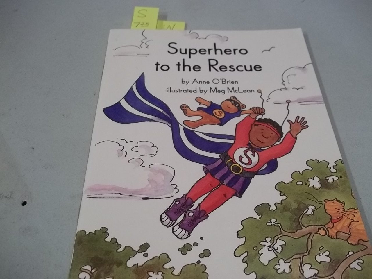 Superhero To The Rescue (Collections For Young Scholars),New