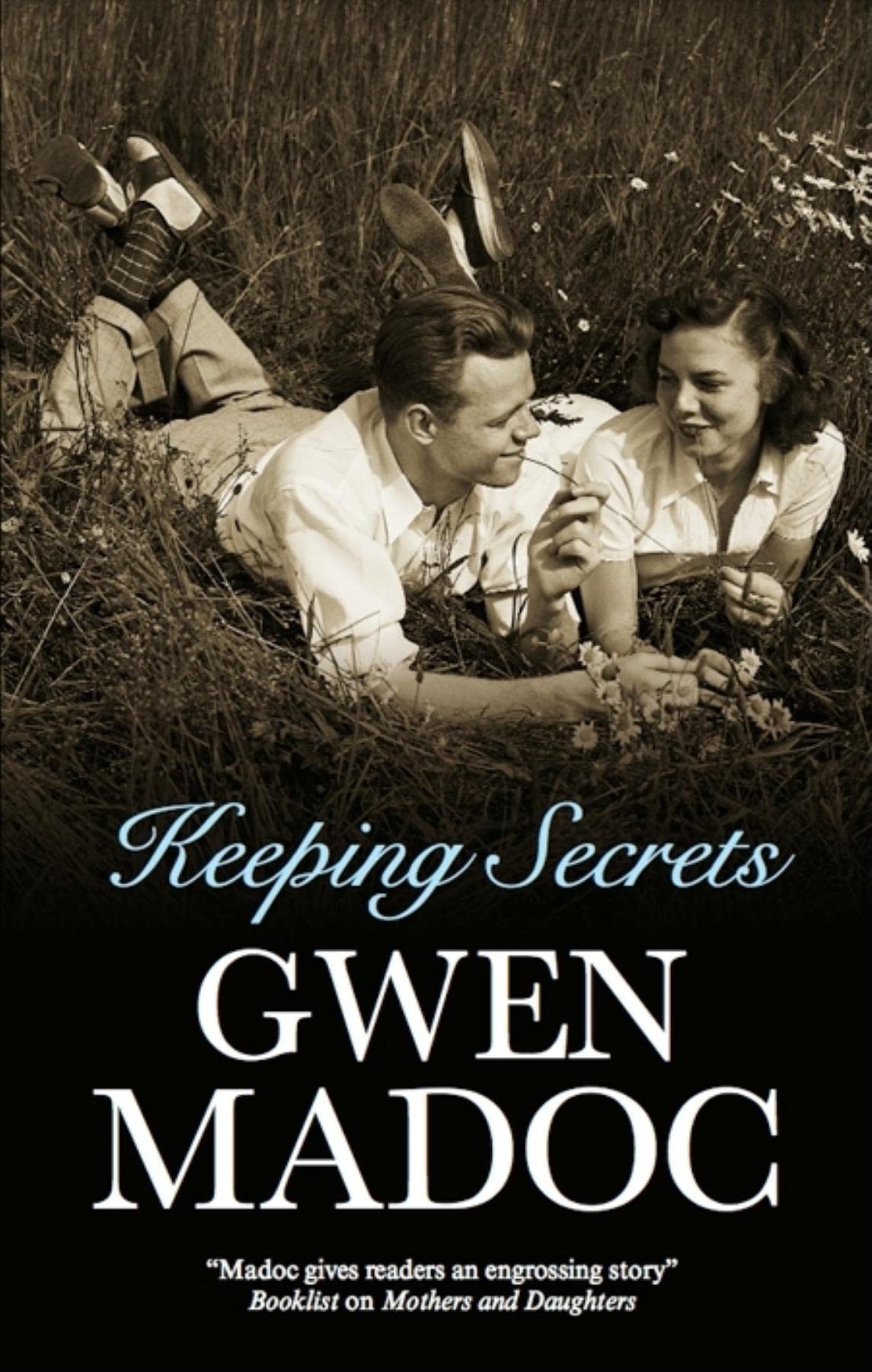 Keeping Secrets (Severn House Large Print),Used