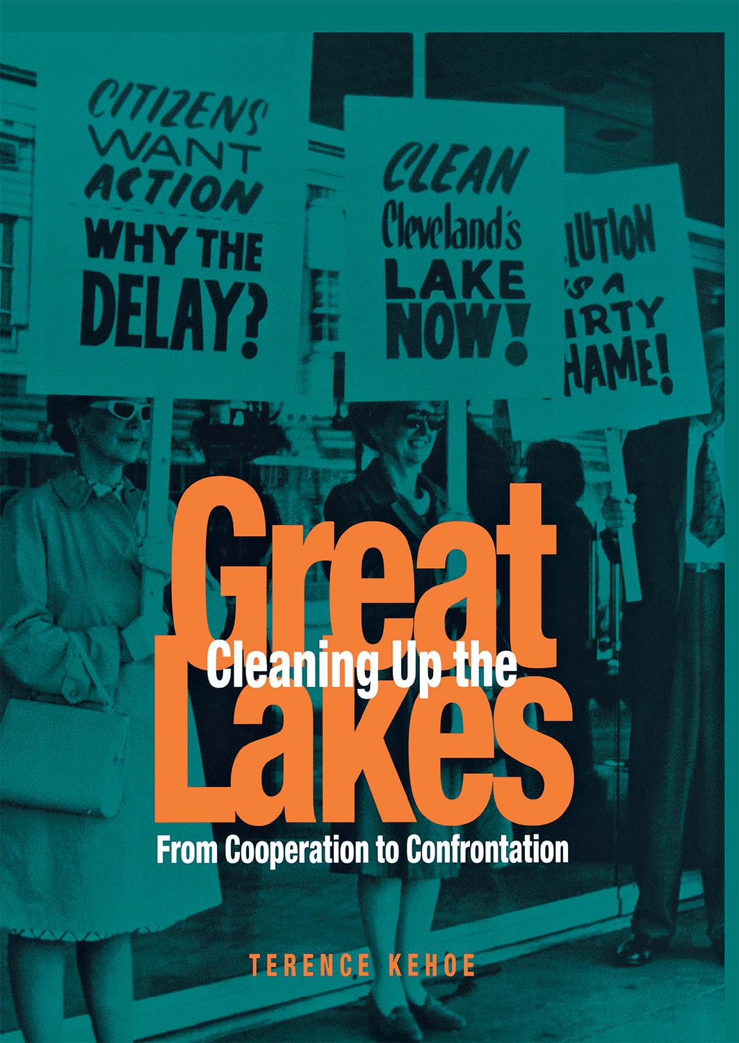 Cleaning Up the Great Lakes: From Cooperation to Confrontation,Used