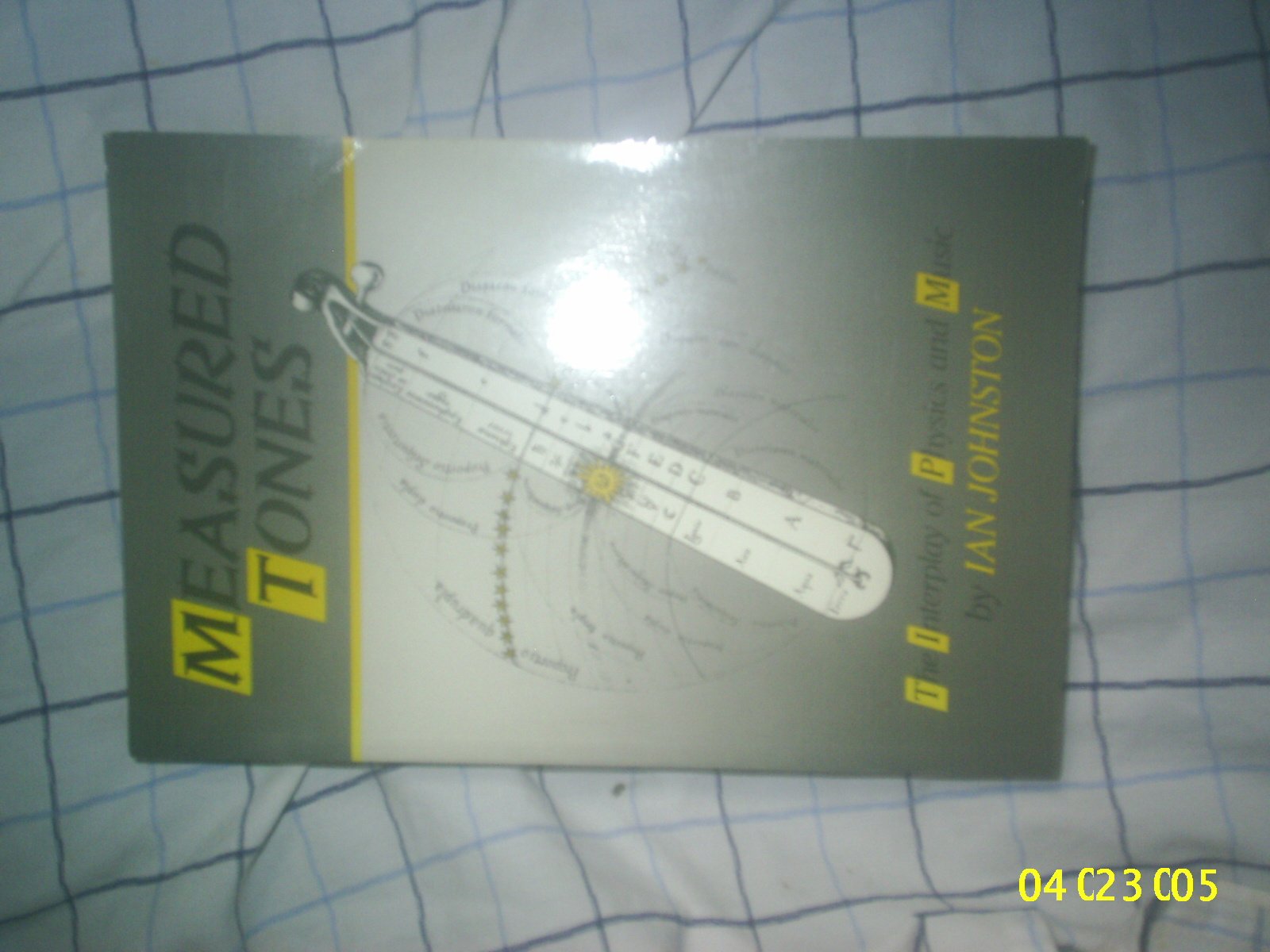 Measured Tones: The Interplay of Physics and Music,2nd Edition,Used