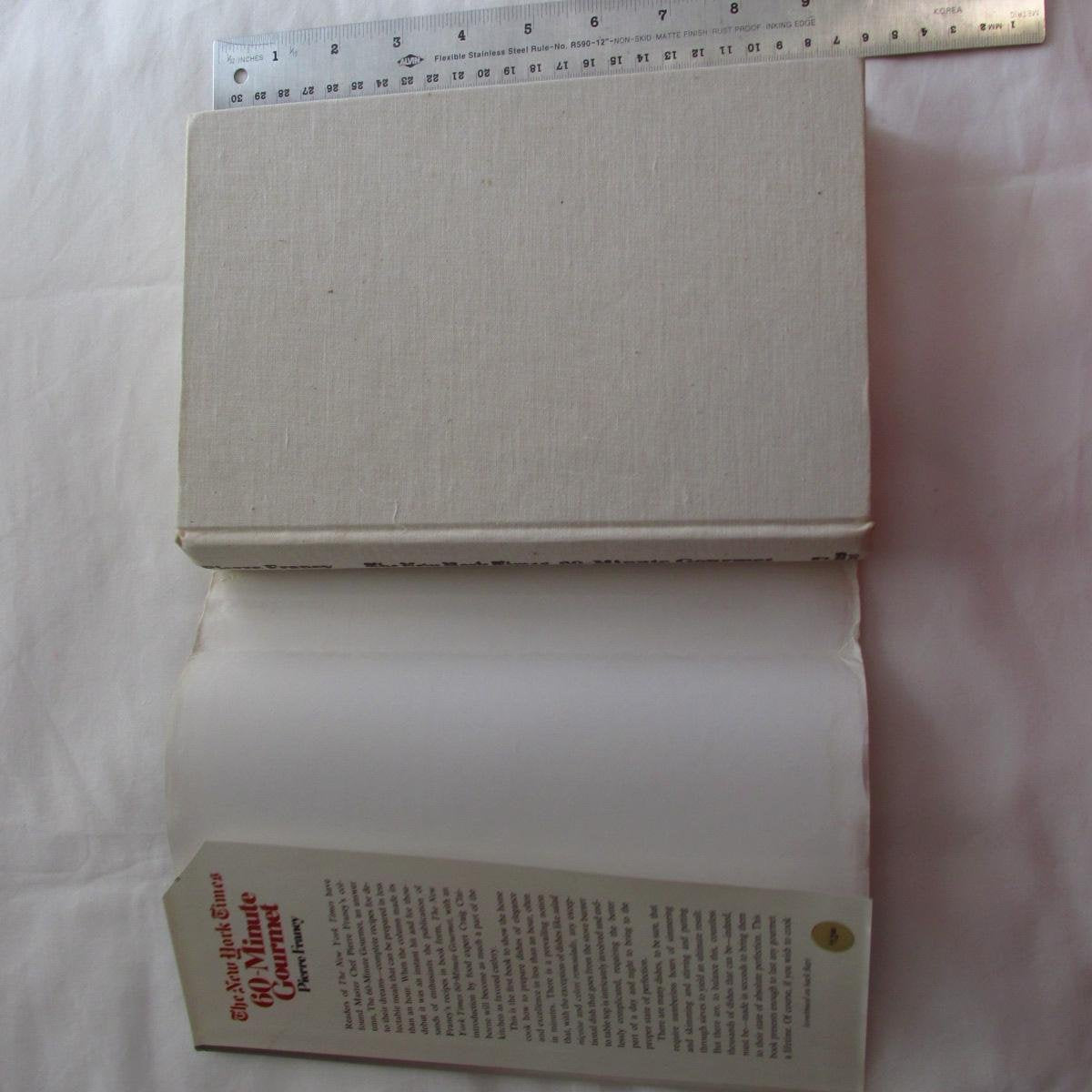 The New York Times 60 Minute Gourmet,Used