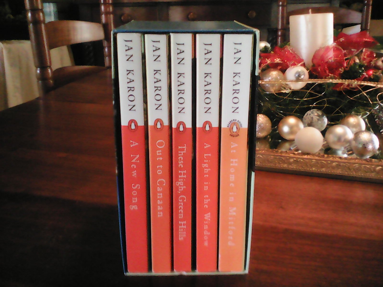 The Mitford Years, Vol. 15 (At Home in Mitford / A Light in the Window / These High, Green Hills / Out to Canaan / A New Song),New