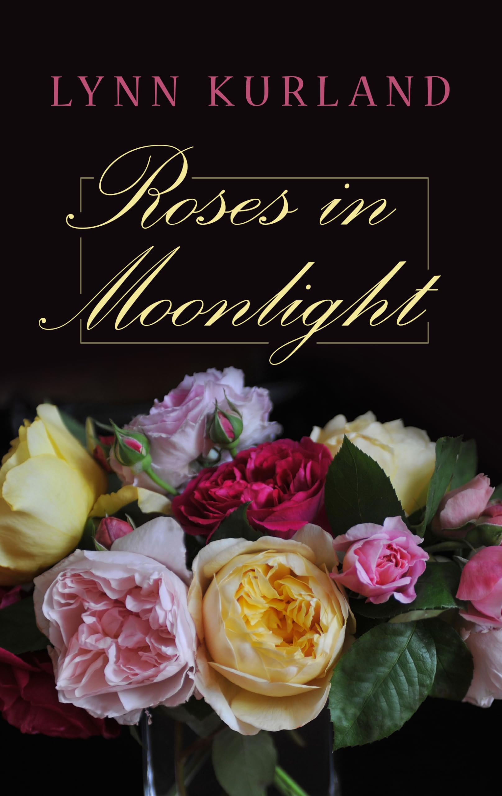 Roses In The Moonlight (Kennebec Large Print Superior Collection),Used