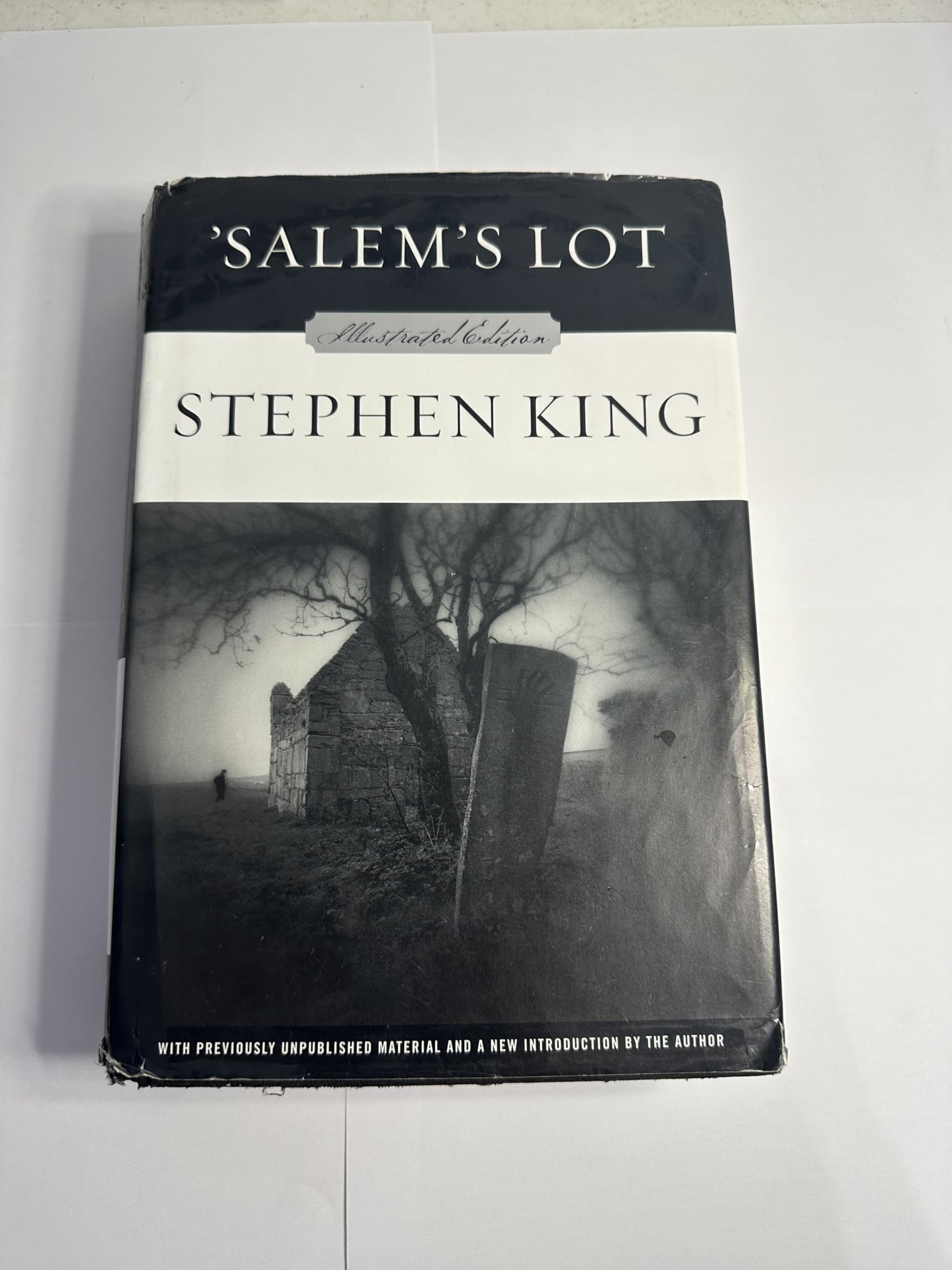 Salem's Lot Illustrated Edition by Doubleday - Classic Horror Novel with Stunning Illustrations