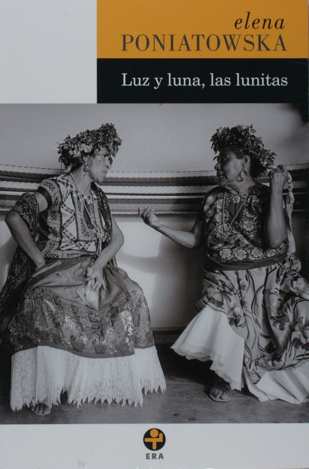 Luz y luna, las lunitas (Pocket) (Spanish Edition),Used