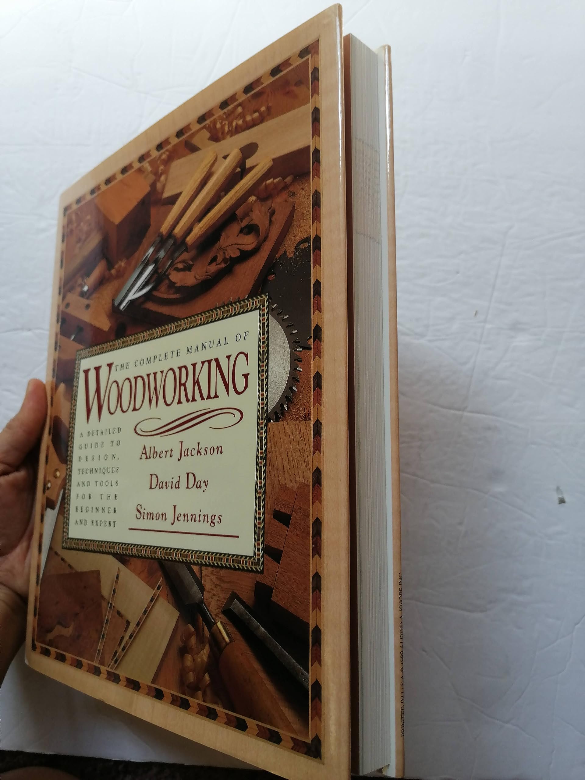 The Complete Manual of Woodworking,New