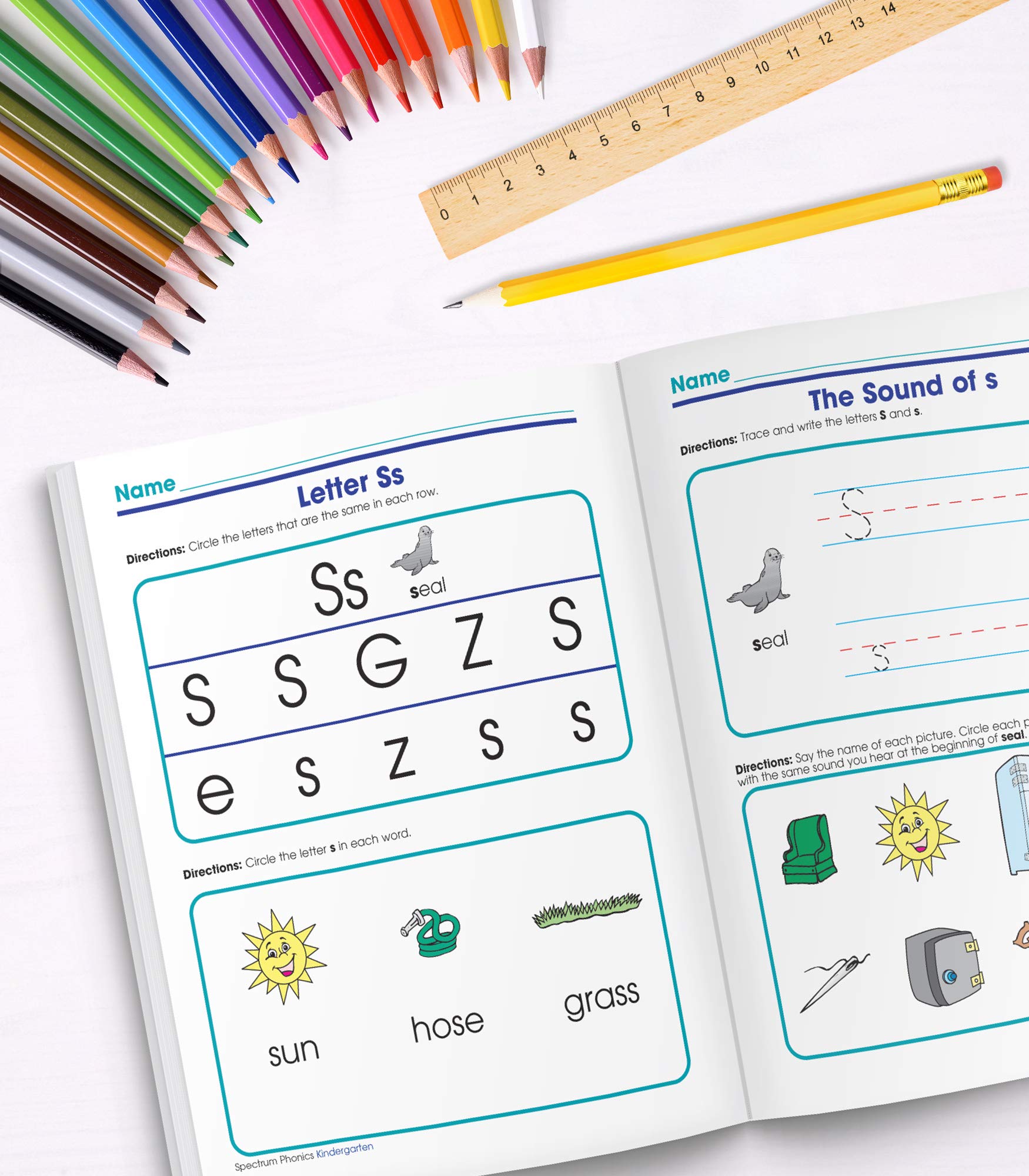 Spectrum Kindergarten Phonics Workbook, Activity Book Ages 46 Covering Alphabet Letter Recognition, Vowels, Sight Words, and Mo,New