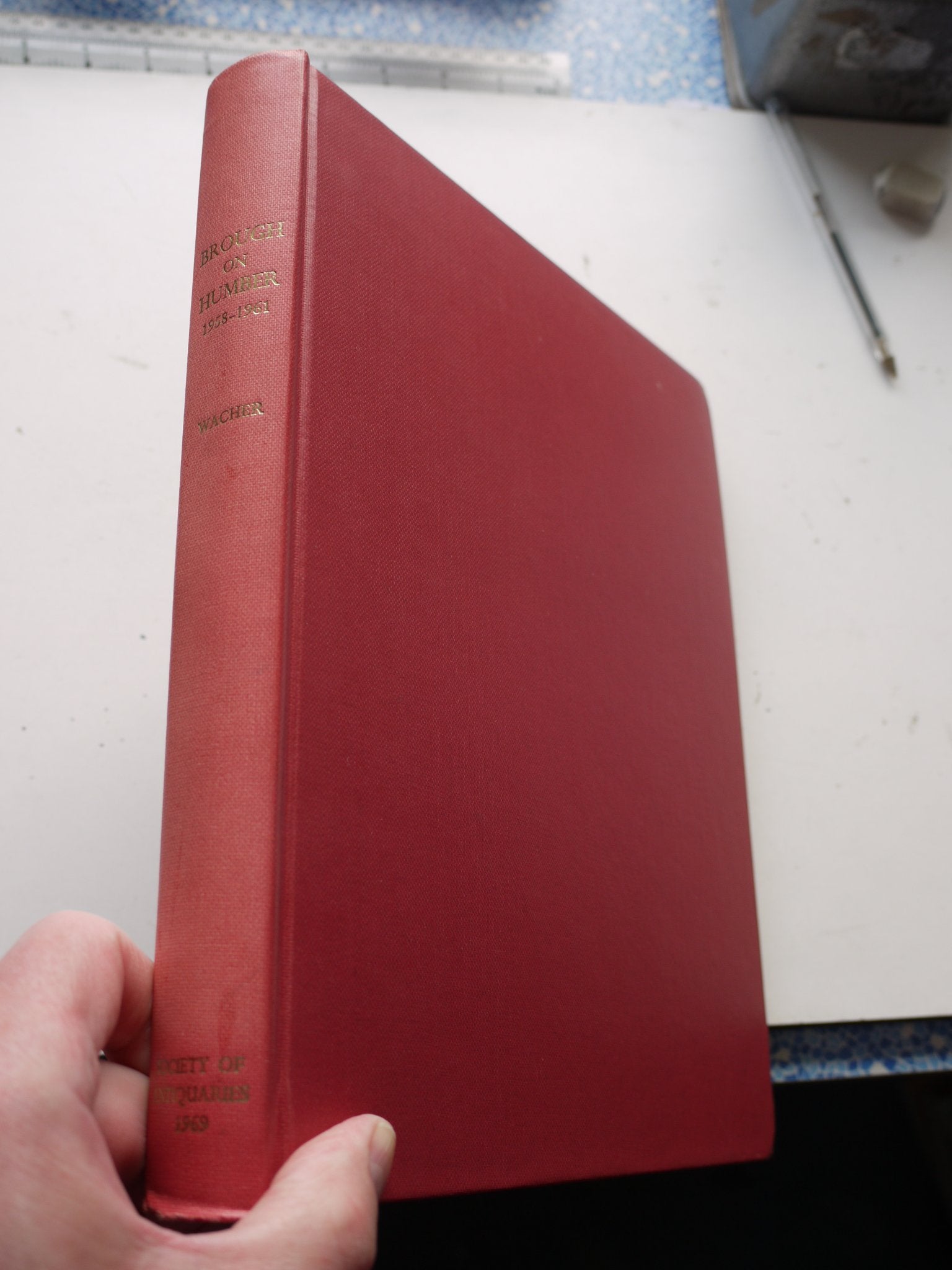 Excavations at BroughonHumber, 19581961 (Society of Antiquaries Occasional Papers),Used