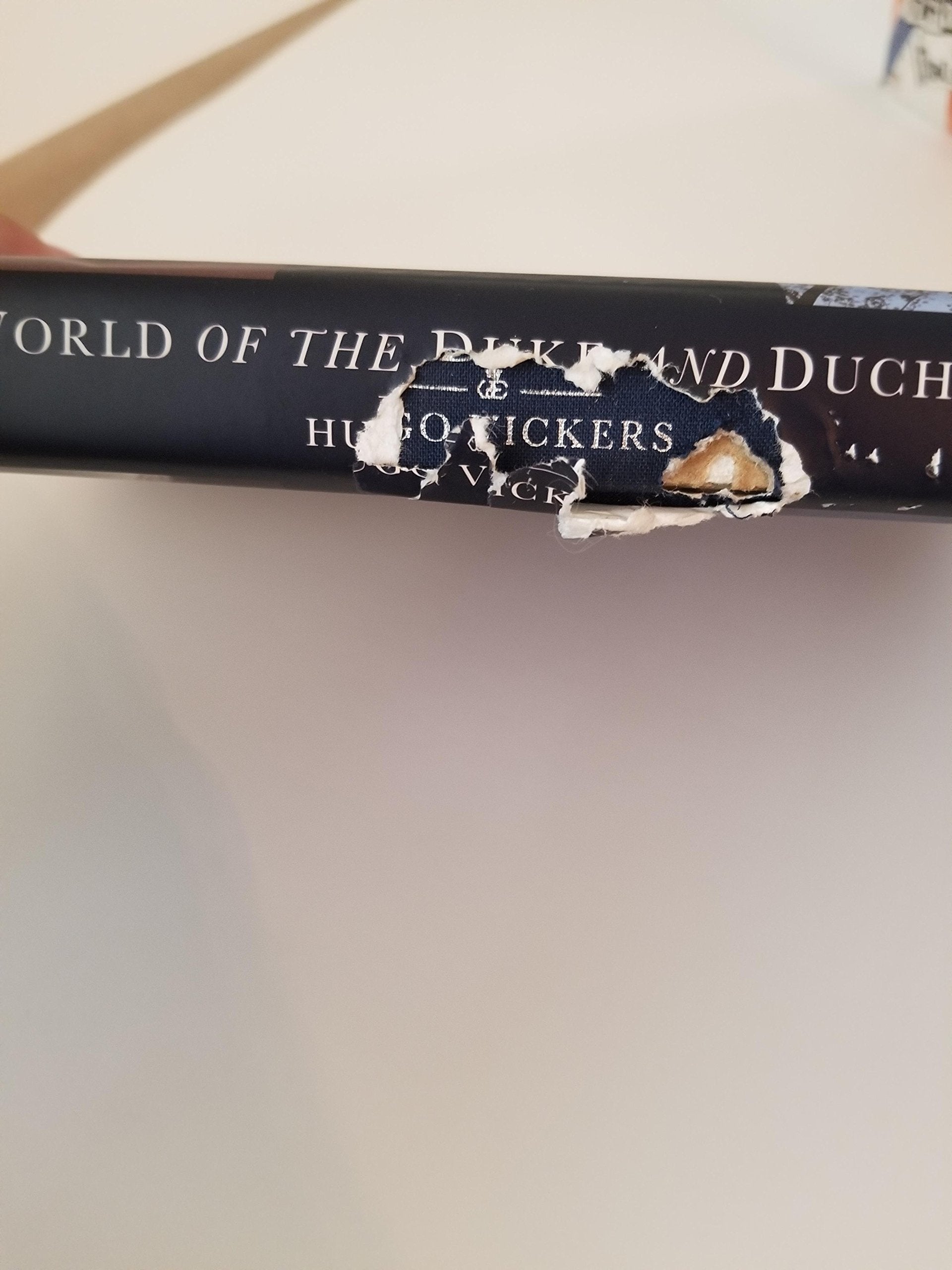 The Private World of the Duke and Duchess of Windsor,Used