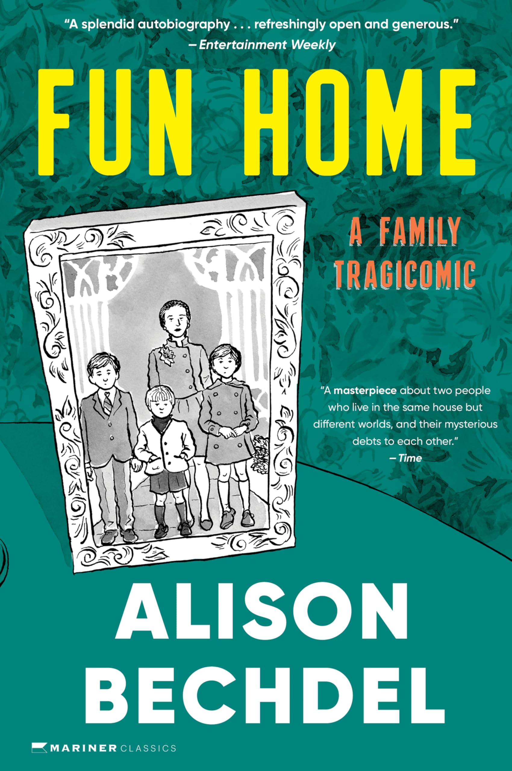 Fun Home: A Family Tragicomic,Used
