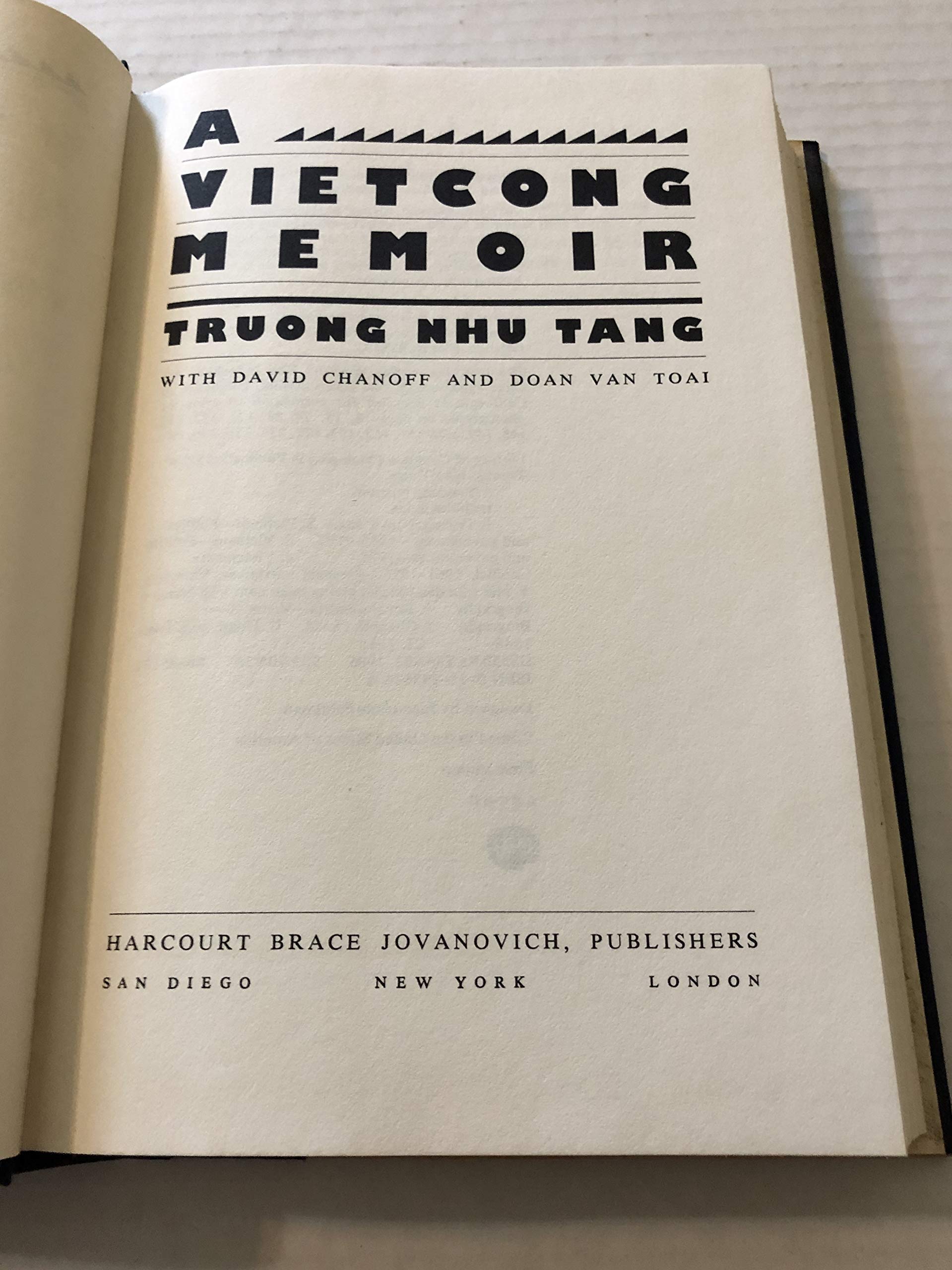 A Vietcong Memoir: An Inside Account Of The Vietnam War And Its Aftermath,New