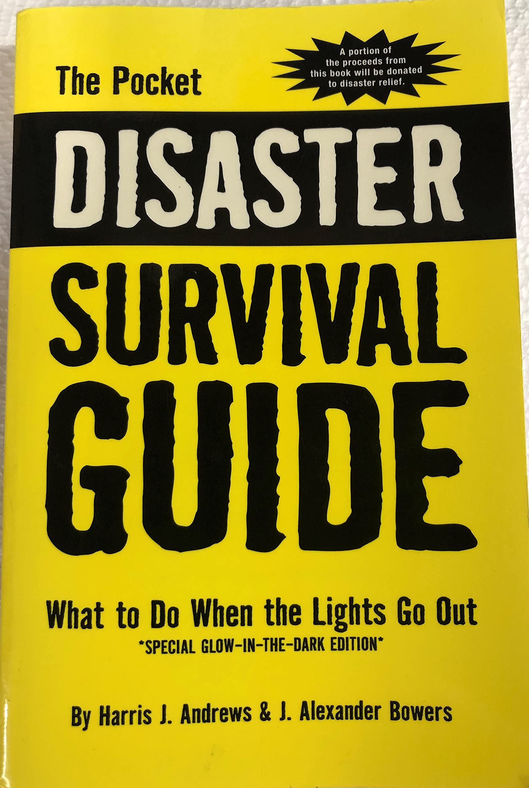 The Pocket Disaster Survival Guide: What to do when the lights go out,Used