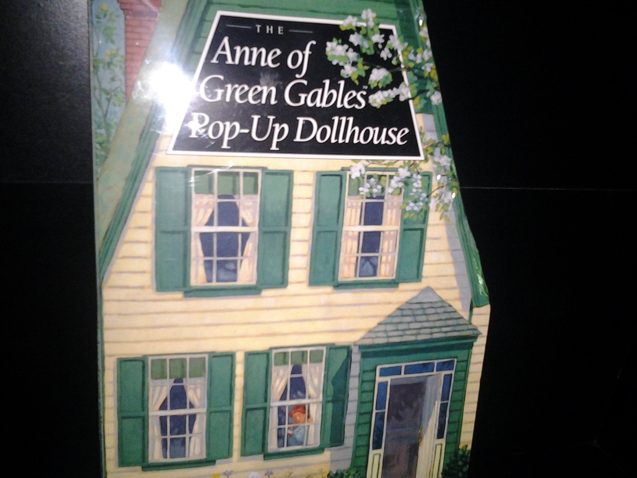 Anne of Green Gables Pop-Up Dolls House by Key Porter Books - Interactive Play Set for Children, Imaginative Fun