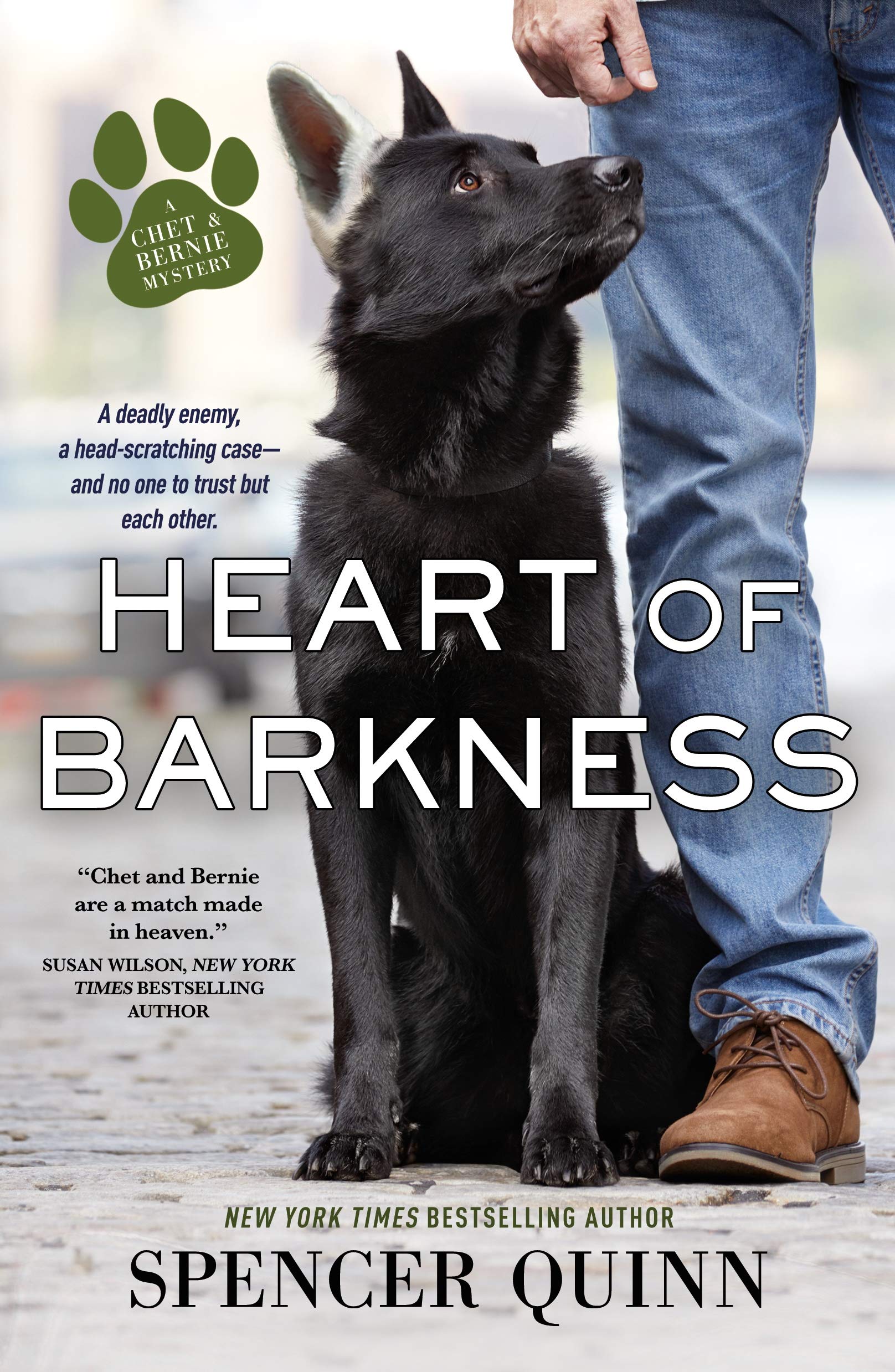 Heart of Barkness (A Chet & Bernie Mystery, 9),New