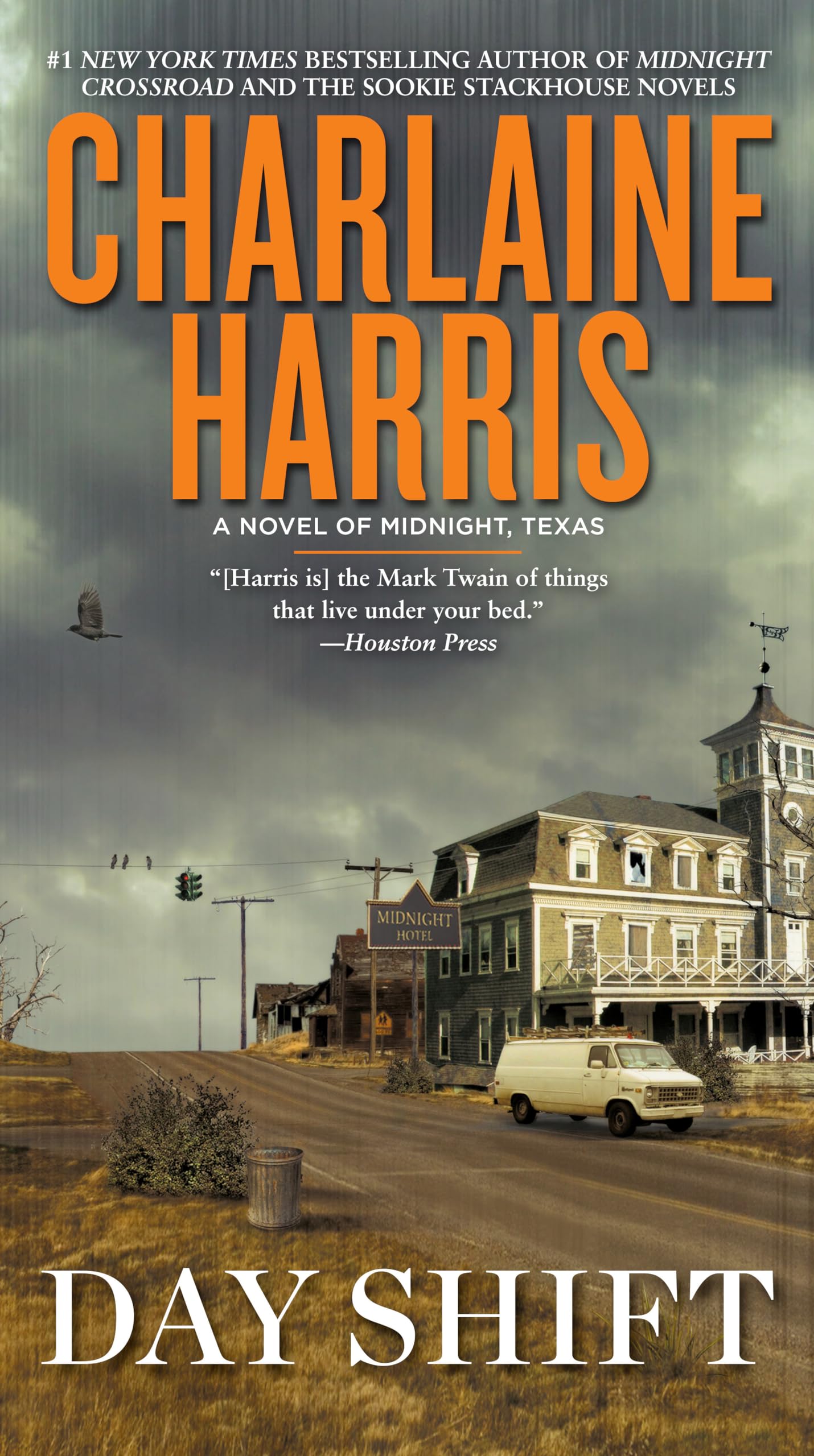 Day Shift (A Novel of Midnight, Texas),Used
