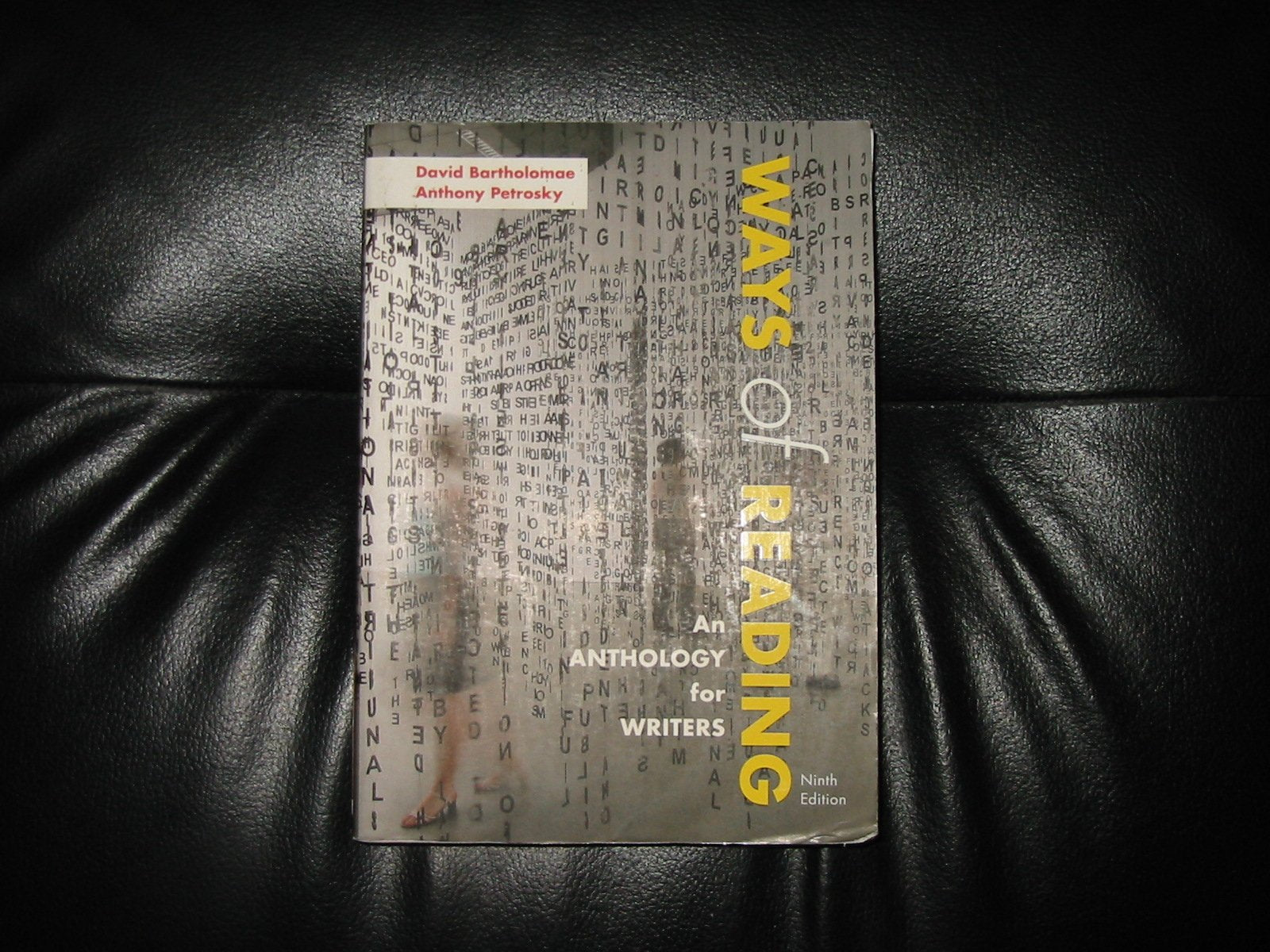 Ways of Reading: An Anthology for Writers,Used