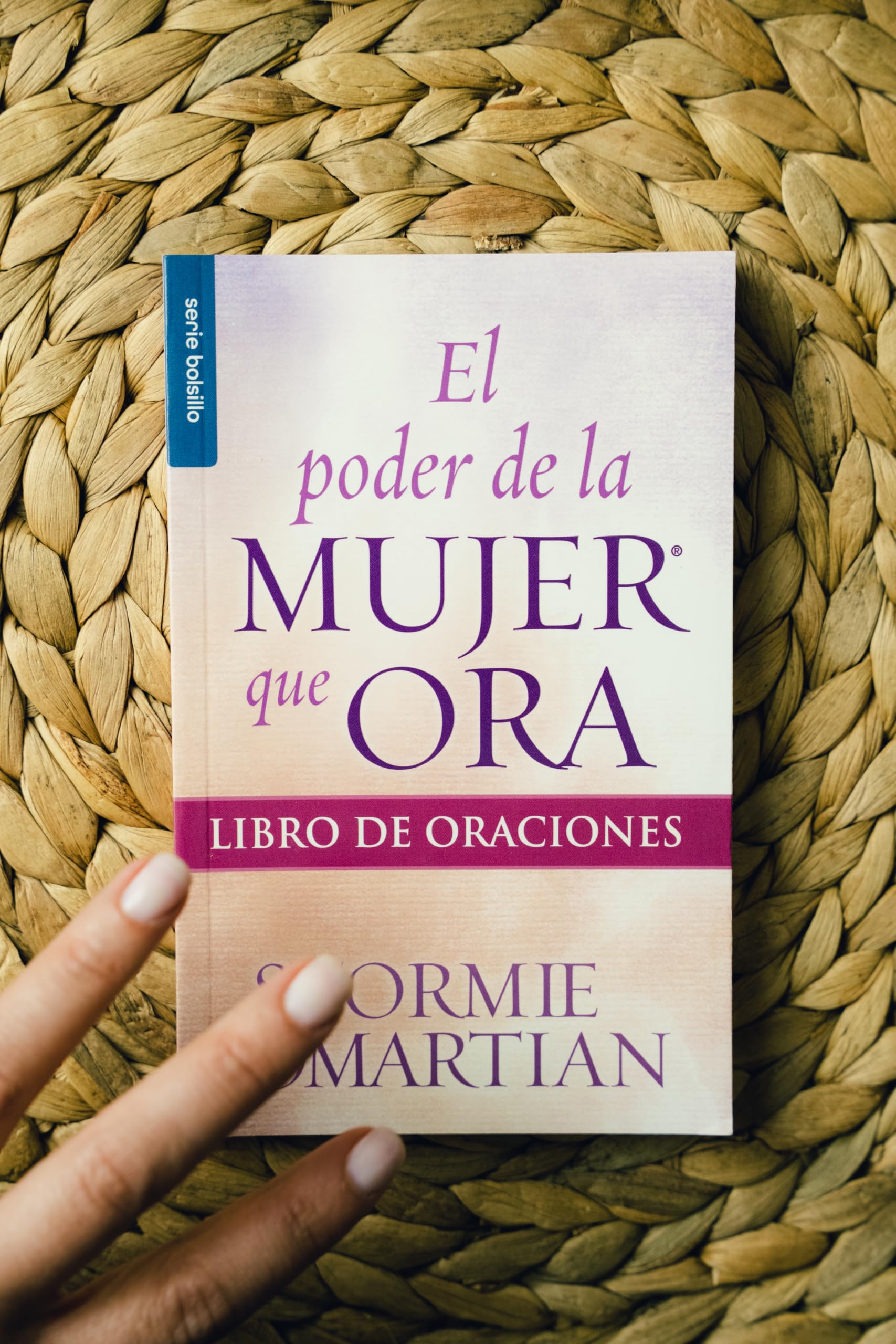 El poder de la mujer que ora: Libro de oraciones  Serie Favoritos (Serie Bolsillo) (Spanish Edition),Used