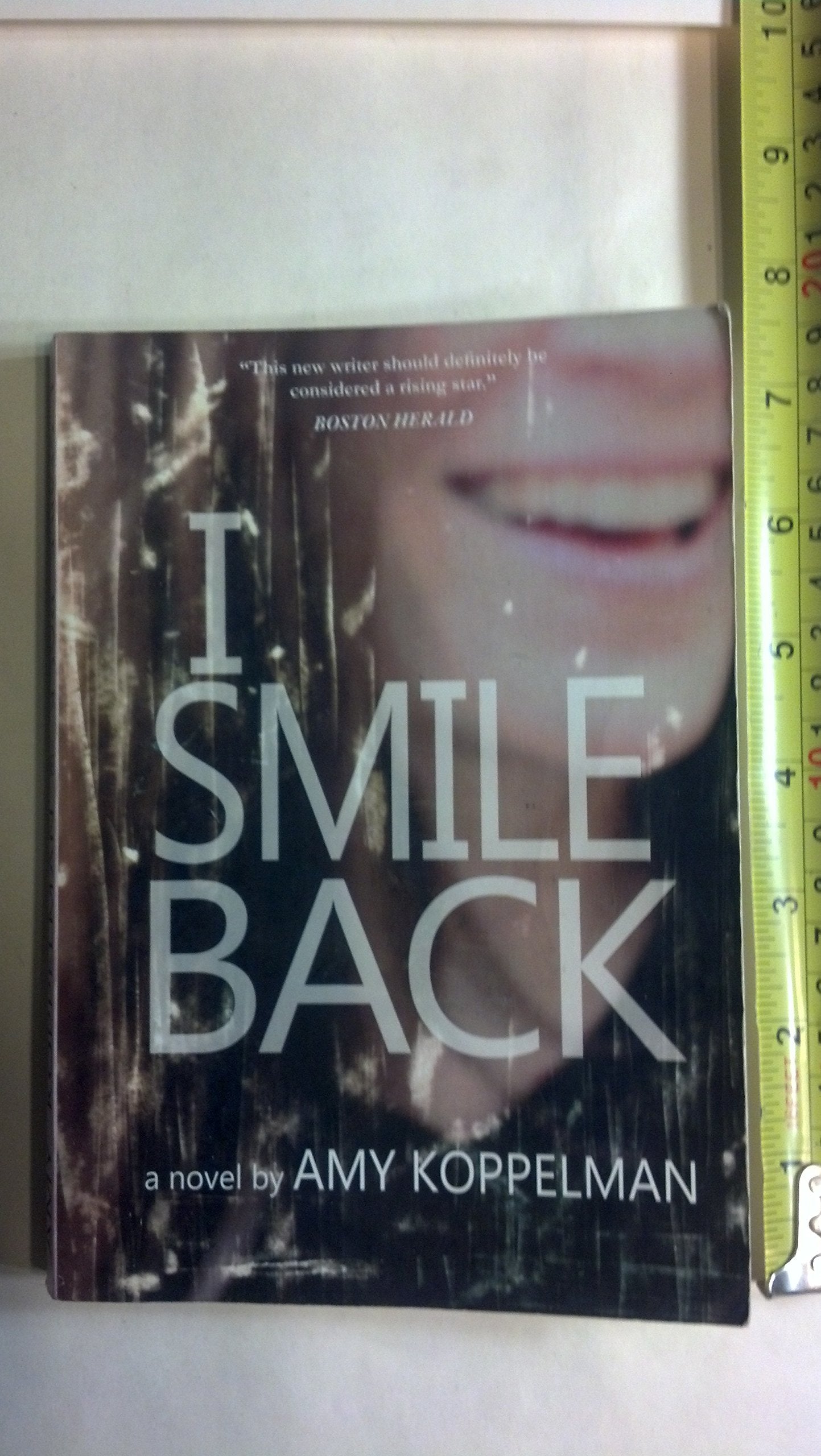 I Smile Back,New